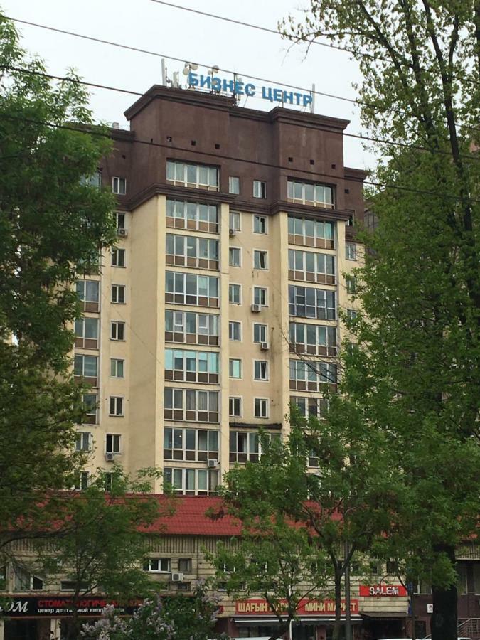 Hostel - Guest House Meyman Almaty Exterior foto